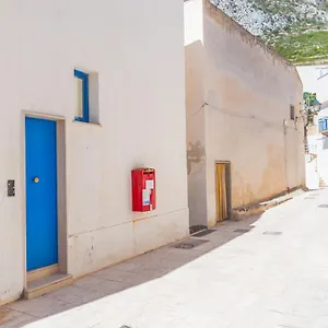 Cala Dogana Levanzo